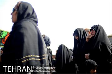 مراسم عاشورای حسینی در میدان امام حسین(ع) 30
