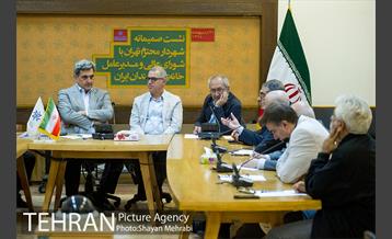نشست صمیمانه شهردار تهران با شورای عالی و مدیرعامل خانه ی هنرمندان ایران 6