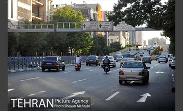 بازگشایی نیمه جنوبی پل کریمخان 25