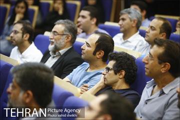 بازدید شهردار تهران از موسسه مطبوعاتی همشهری  22