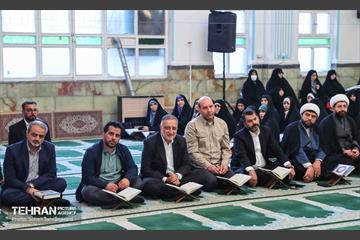 دیدار شهردار تهران با جامعه قرآنی 21