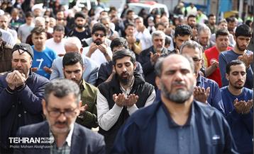 نماز عید سعید فطر در مصلای تهران 49