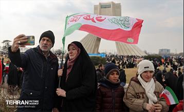 راهپیمایی ۲۲ بهمن در تهران - 3 9