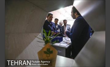 بازدید شهردار تهران از گذر نوآوری در میدان هفت تیر 8