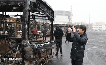 بازدید سفرا از تخریب اموال عمومی شهر 59