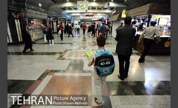 گفتگوی صمیمی دستفروشان مترو با مدیران شهری 22