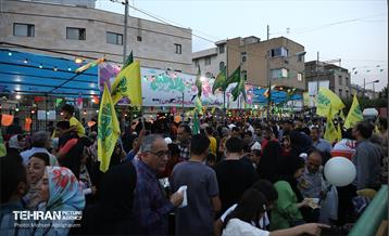 مهمانی ۱۰ کیلومتری عید غدیر در تهران - 3 28