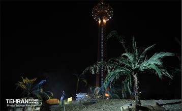 فیلم نمایش ۴۱۰ در برج میلاد 14