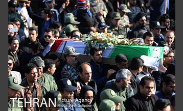 مراسم تشییع شهدای حادثه سقوط هواپیما  30