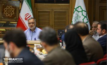 نقد و بررسی عملکرد معاونت منابع انسانی در سال گذشته و سال جدید 18