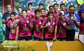 پایان رقابت‌های والیبال قهرمان شهر 9