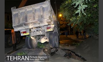 یک شب با امین عارف نیا؛ شهردار شب تهران 32