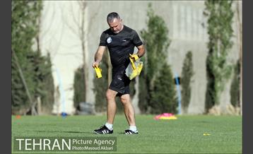 اولین تمرین تیم فوتبال استقلال تهران