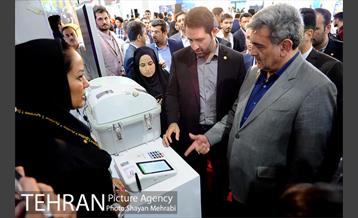 بازدید شهردار تهران از نمایشگاه الکامپ 8