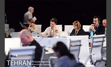 میزگرد دولت های محلی و منطقه ای 7