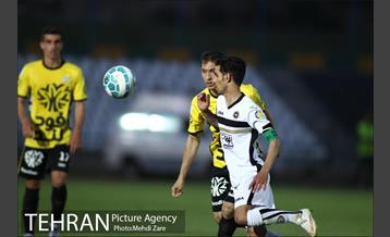 دیدار راه آهن و سپاهان در لیگ برتر فوتبال 23