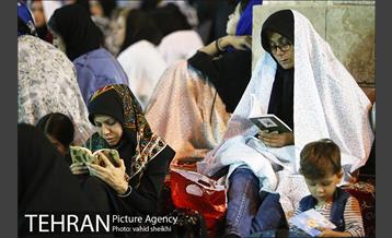 مراسم شب احیای ماه رمضان در امامزاده صالح(ع) 4