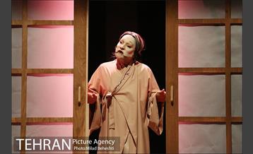 نمایش افسون معبد سوخته‎ 5