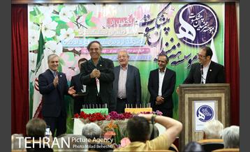 جشن تولد هنرمندان پیشکسوت متولد اردیبهشت و خرداد‎ 14