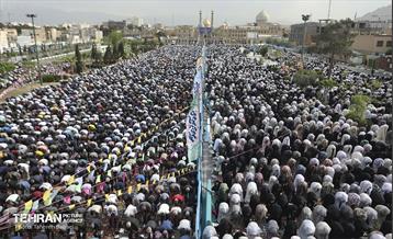 نماز عید سعید فطر در حرم حضرت عبدالعظیم حسنی (ع) 15