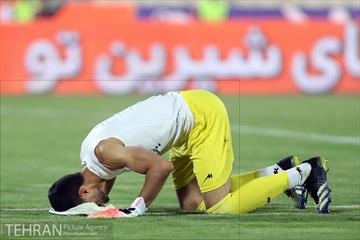 دیدار تیم های فوتبال پرسپولیس و استقلال تهران 39