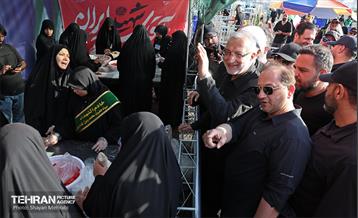 شهردار تهران در آیین وداع با آقای شهید ایران 25