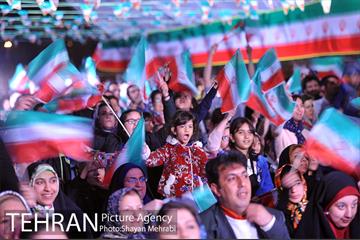 جشن بزرگ روز جمهوری اسلامی در منطقه گردشگری عباس آباد 5