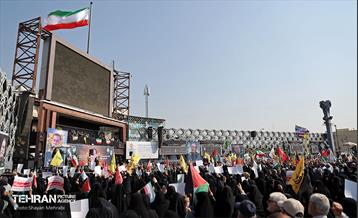 مراسم تشییع پیکر شهید سردار عباس نیلفروشان - ۱ 14