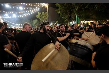 آئین سنتی مشعل گردانی 43