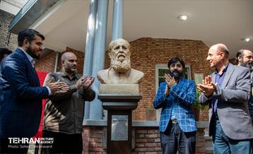 رونمایی از سردیس «سیدحسن حسینی» و «ابتهاج» 12