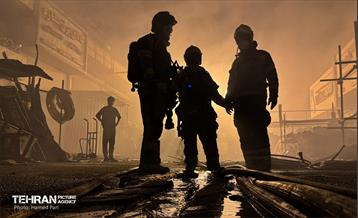 حریق در بازار آهن شادآباد 14