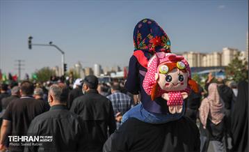 مراسم تشییع و خاکسپاری دوشهید گمنام دفاع مقدس در دریاچه چیتگر 21