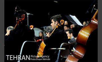 شب موسیقی انقلاب در منطقه گردشگری عباس آباد 11