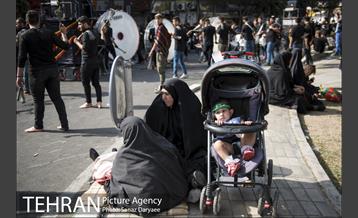 عزاداری روز عاشورا در محله دولت آباد  13