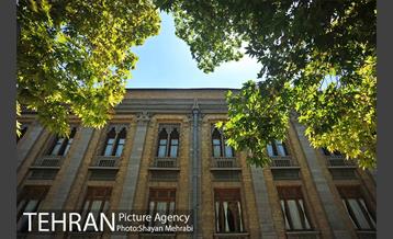 میدان مشق (باغ ملی) 36