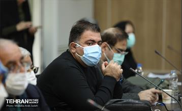 دیدار شهردار تهران با نخبگان و خانواده های شهدای منطقه 14