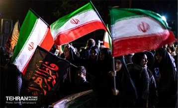 مراسم عزاداری شهادت رهبر انقلاب اسلامی در میدان شهدای هفتم تیر 23