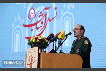 نخستین گردهمایی تجلیل از جانبازان پاسدار آزاده 72