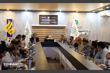 بازدید رئیس شورای شهر تهران از کلان‌پروژه بزرگراه یادگار امام(ره) 4