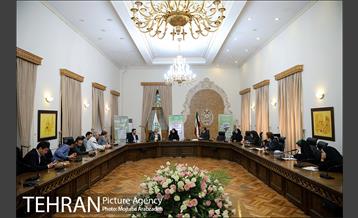 نشست خبری مدیر کل محیط زیست و توسعه پایدار 15