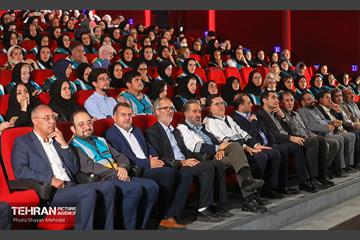 نشست مسئولان خانه‌های دوام و ایمنی مناطق ۲۲ گانه 25