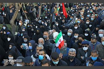 مراسم تشییع ۱۵۰ شهید گمنام در تهران 9
