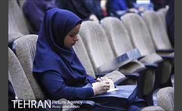 مراسم دیدار مردمی نمایندگان مجلس و اعضای شورای شهر تهران  6