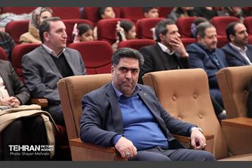 آیین تجلیل از همکاران شرکت خودرو سرویس شهر 48