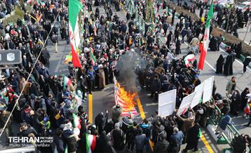 راهپیمایی ۲۲ بهمن در تهران -۲ 31