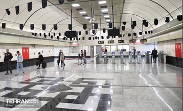 ایستگاه متروی کارگر 15