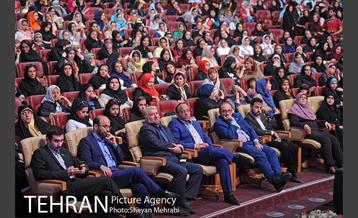 گردهمایی بزرگ هزاران لبخند در شهر 7