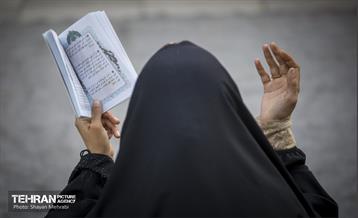 مراسم دعای روز عرفه در دانشگاه تهران 5