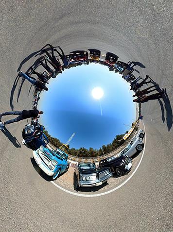 تور مجازی گردهمایی خودروهای کلاسیک در پیست آزادی