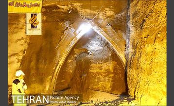 مراسم اتصال جبهه های حفاری شمالی و جنوبی تونل زیر گذر استادمعین 13